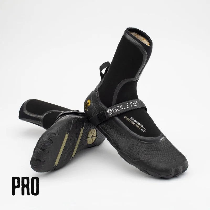 Booties 5mm SOLITE Custom Pro 2.0 (Black/Gum) Includes Heat Booster Socks