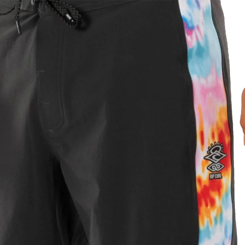 surf rash guards for all weather conditions-Mirage 3-2-One Ultimate 19" Boardshorts